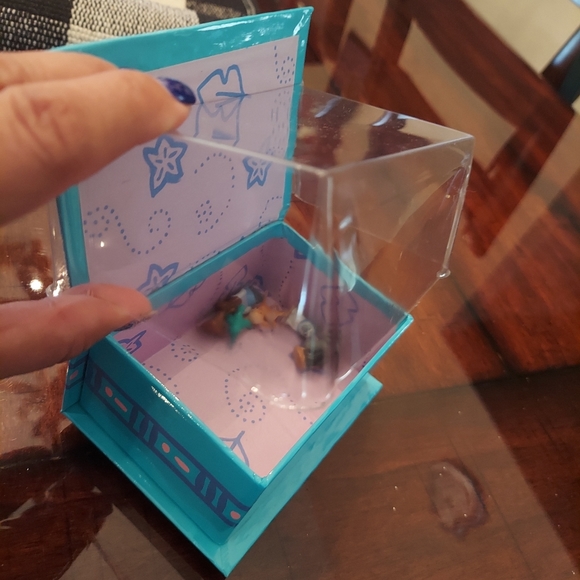 Disney Pocahontas Mini Figurine SetSOLD - Picture 6 of 17